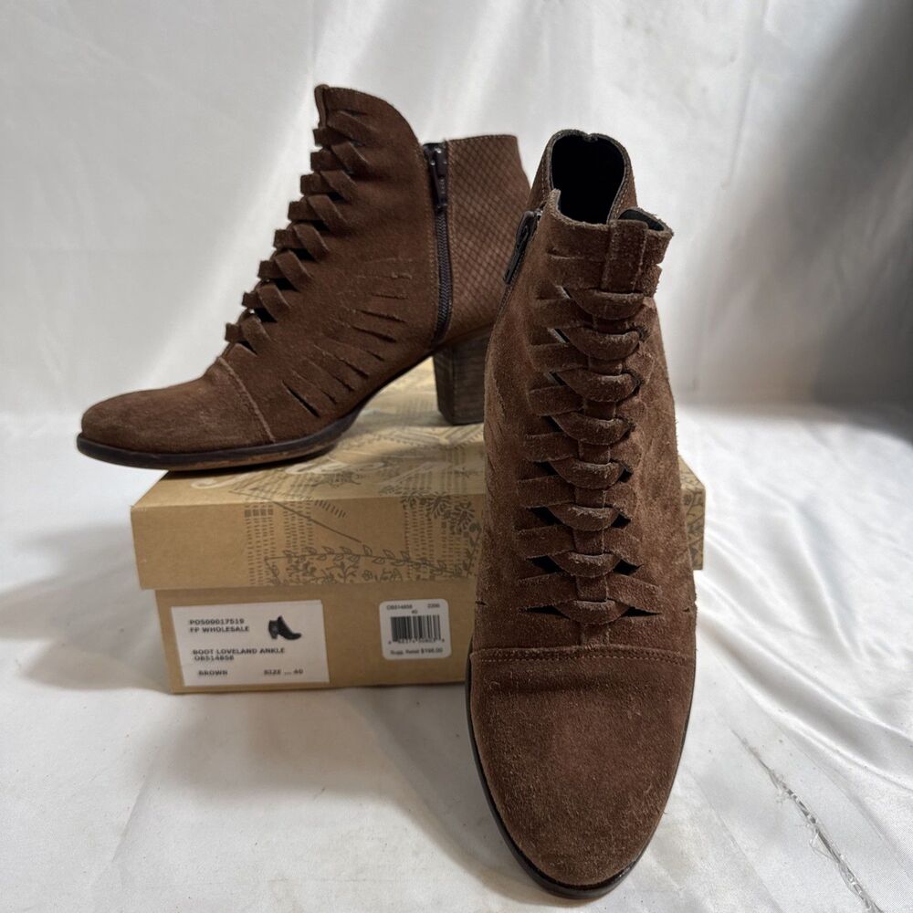 Free People Loveland Ankle Boots Brown Suede Womens US 9.5/EU 40 In Box